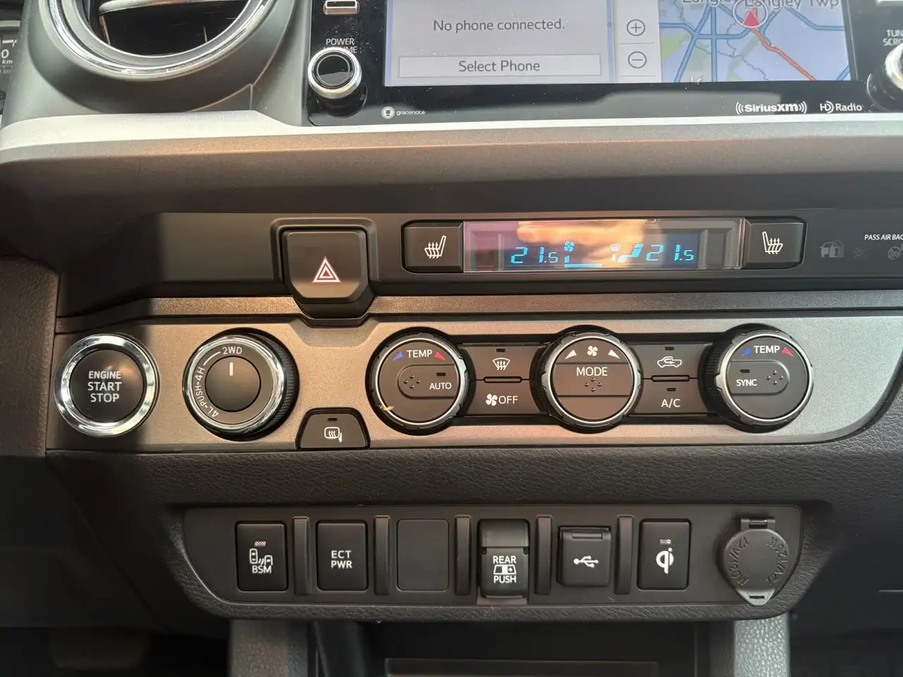 Toyota Tacoma снимка Toyota Tacoma