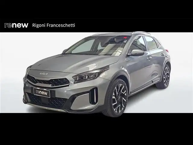 Kia XCeed 1.6 crdi mhev Business 136cv dct