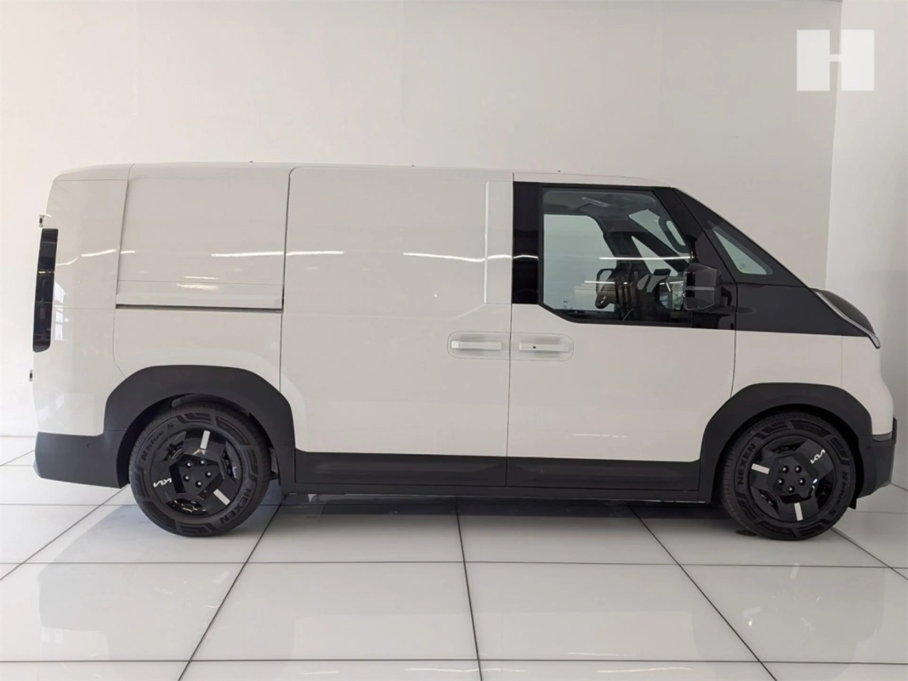 Kia PV5 Cargo PV5/CARGO/L2H1/4DR/VISION/71,2KWH/AT/163 — photo 5