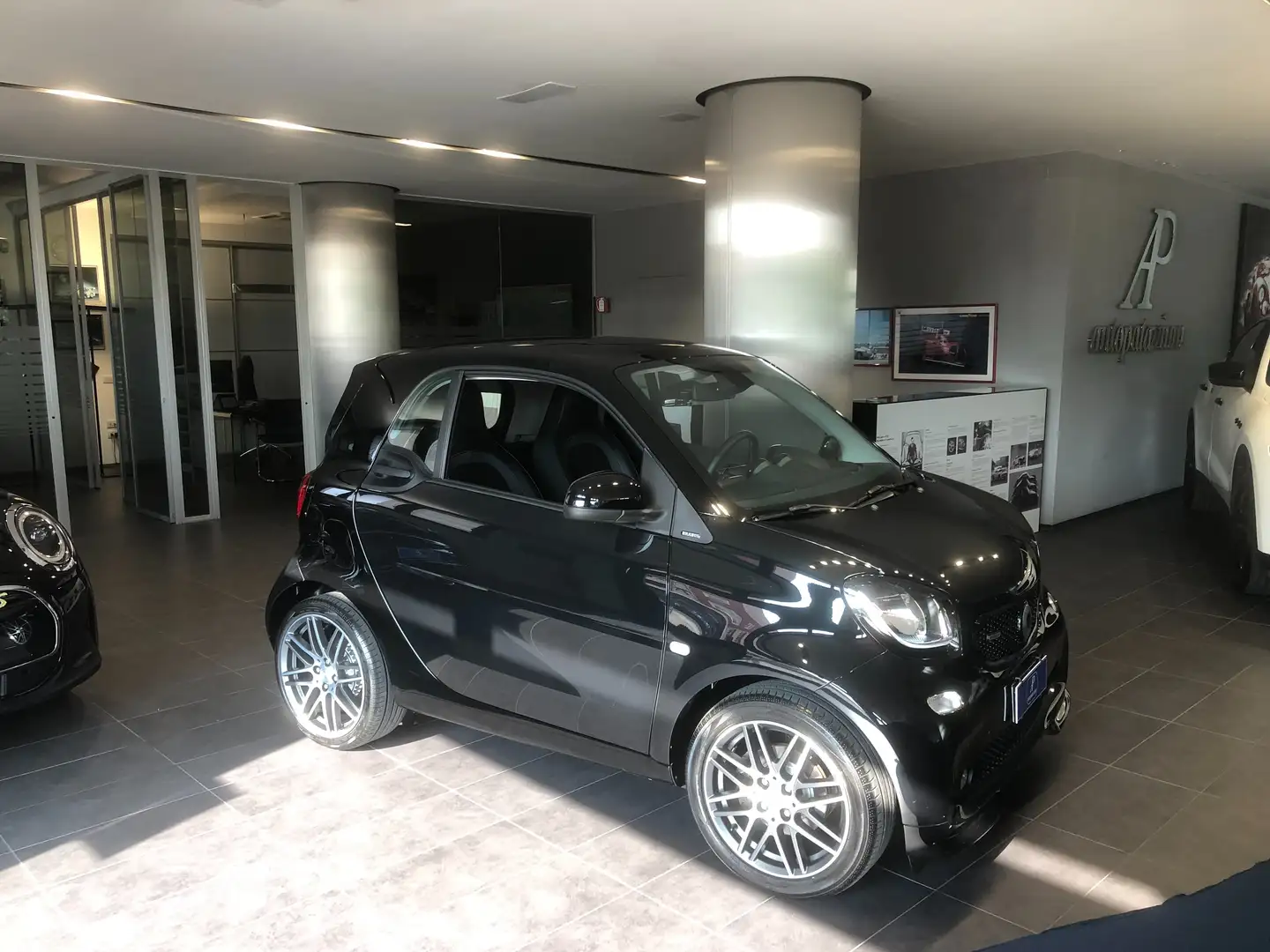 smart forTwo ForTwo BRABUS Negro - 2