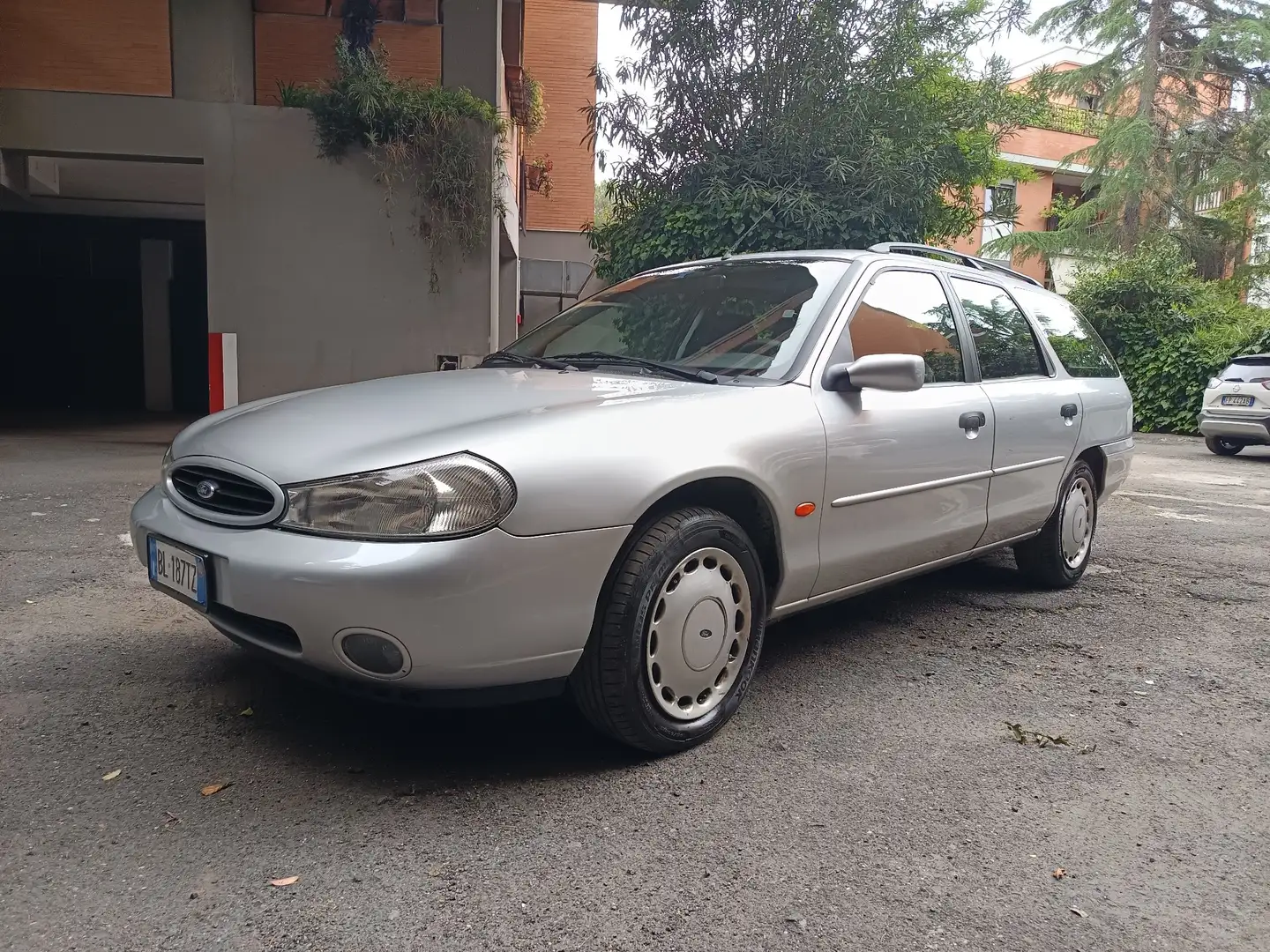 Ford Mondeo SW 1.8 TD - iscritta ASI - 1