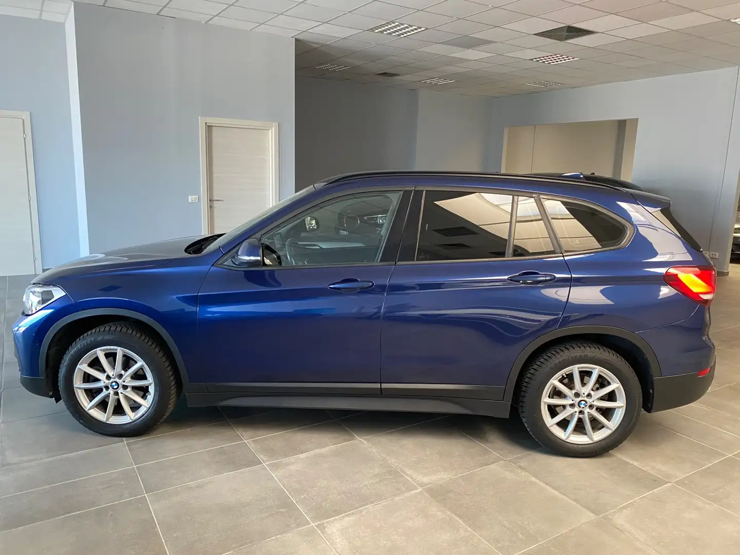BMW X1 xDrive18d Sport Azul - 2