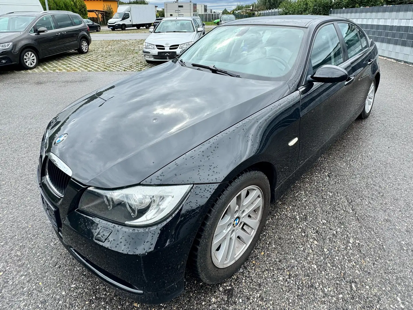 BMW 318 318i Österreich-Paket Österreich-Paket Schwarz - 2