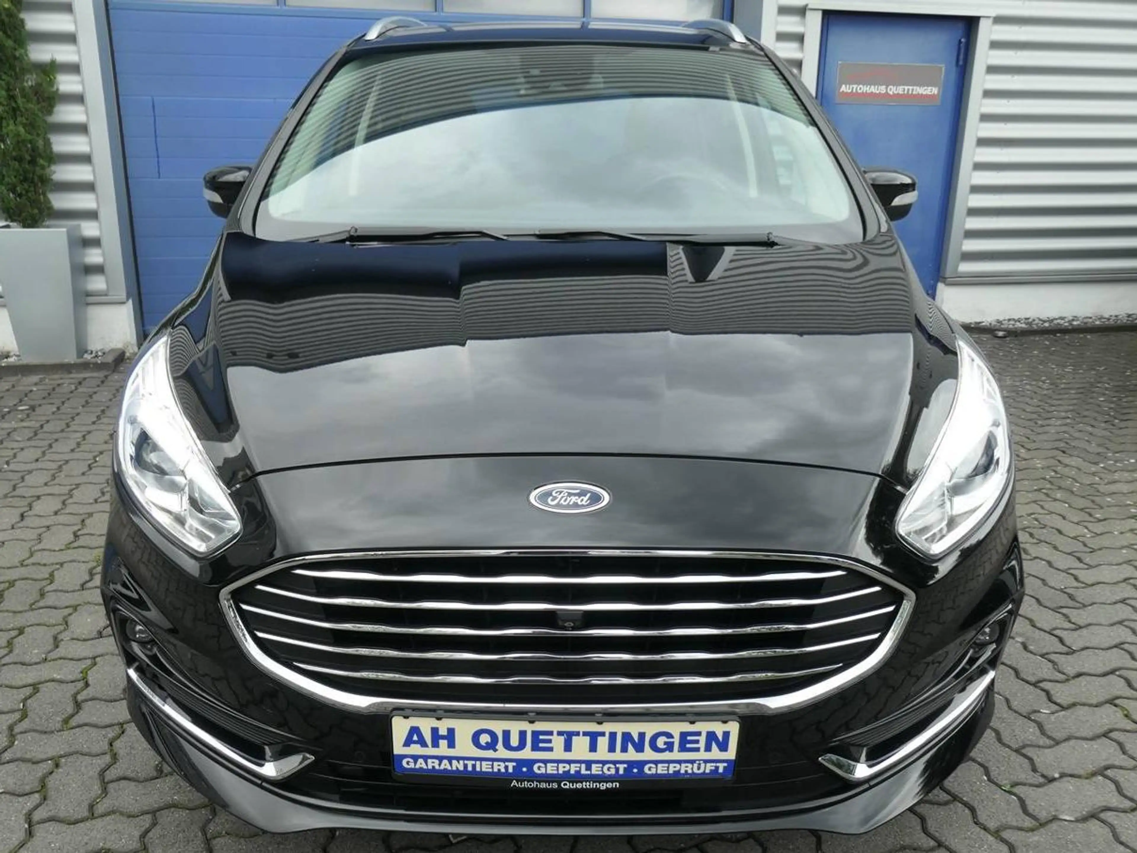 Ford Galaxy Galaxy Diesel 2.0 TDCi Aut. Titanium 7 Sitzer LED Kamera AHK Inspektion Neu — photo 15
