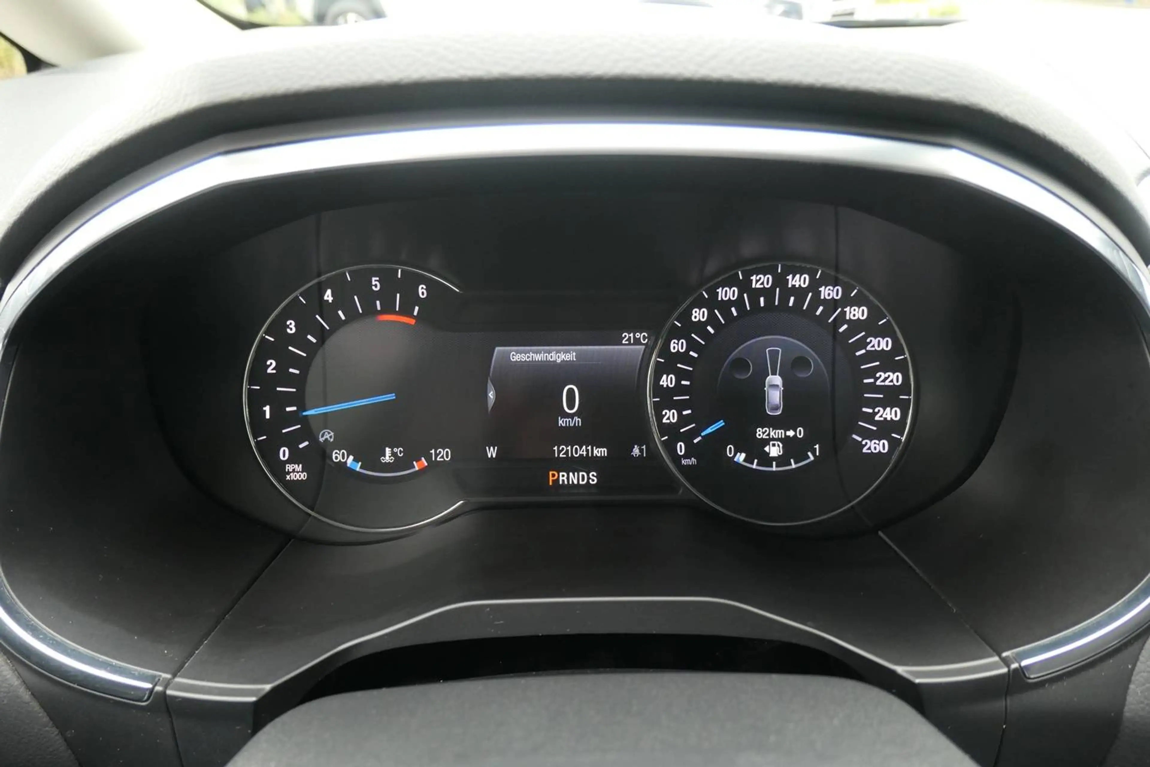 Ford Galaxy Galaxy Diesel 2.0 TDCi Aut. Titanium 7 Sitzer LED Kamera AHK Inspektion Neu — photo 12