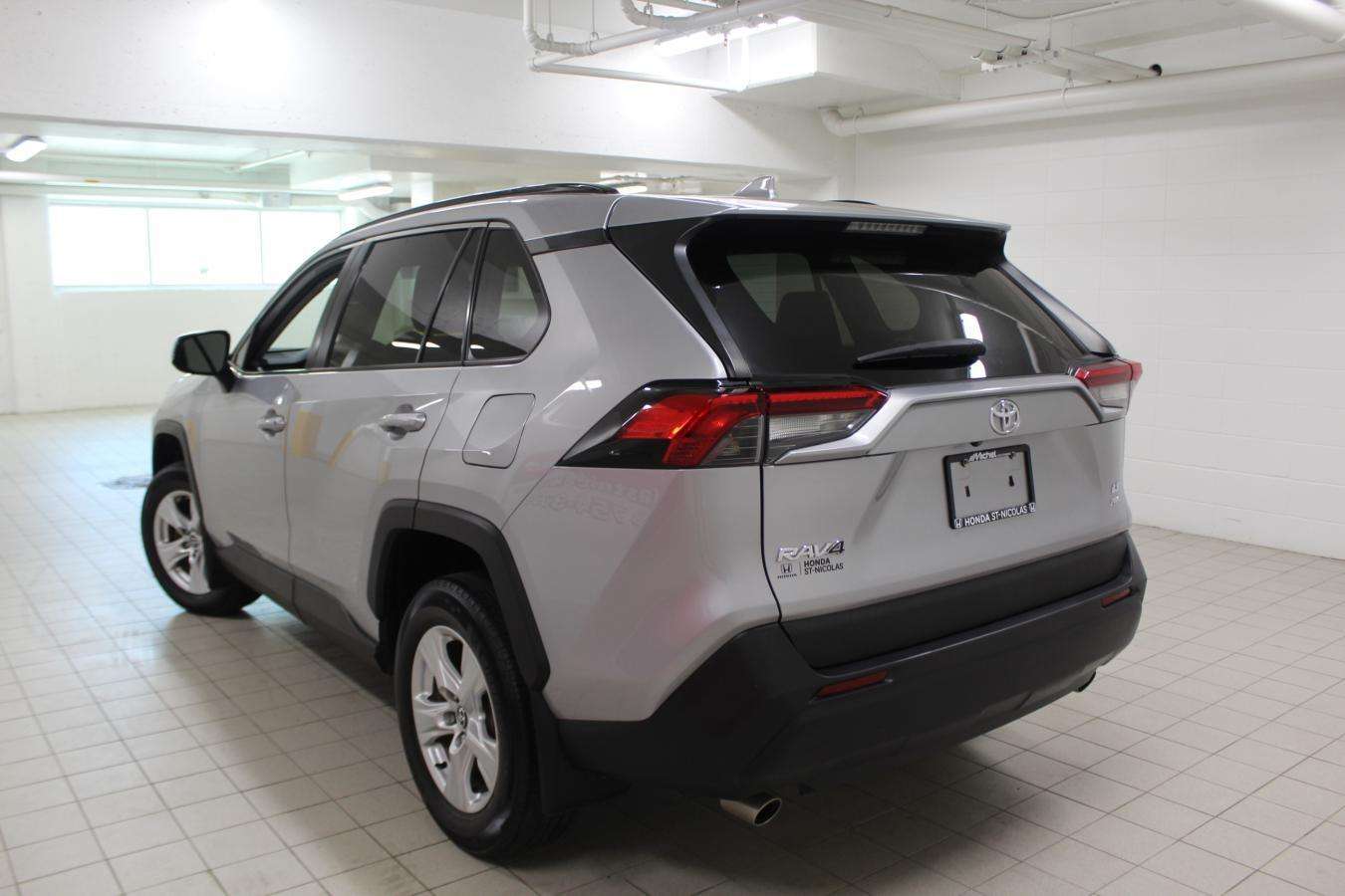 2019 Toyota RAV4 LE TI — снимка 1