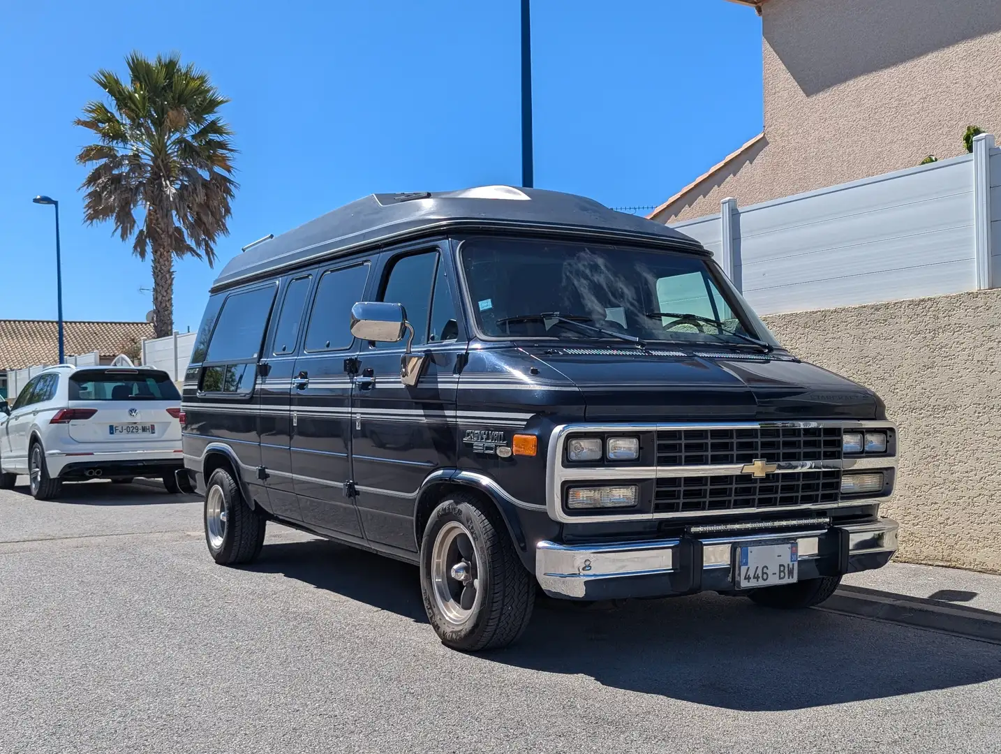 Chevrolet Chevy Van G20 starcraft Синий - 1