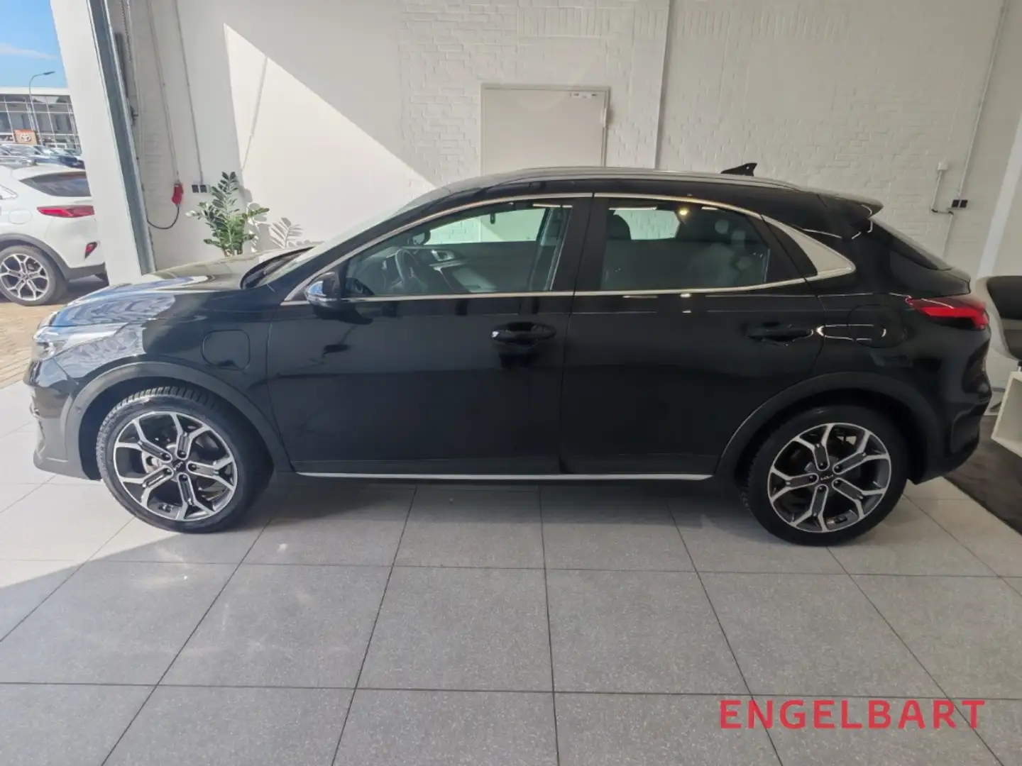 Kia XCeed Spirit PHEV 1.6 Technologie-Paket Sitz-Komfort-Pak Schwarz - 2