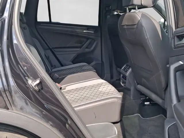 Volkswagen Tiguan view 6