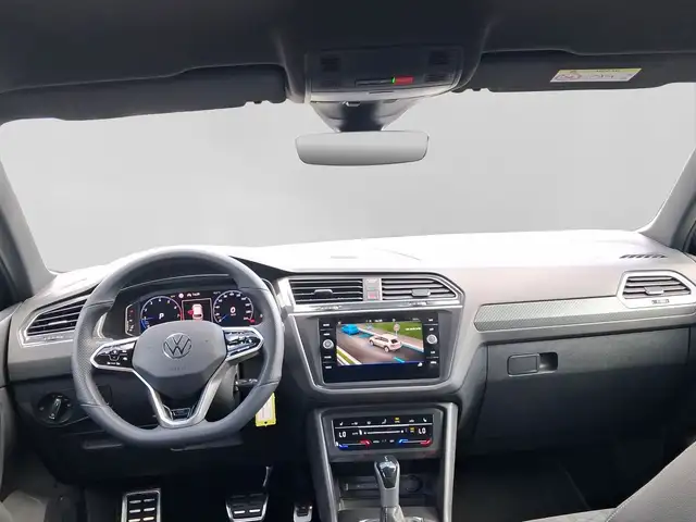 Volkswagen Tiguan view 5