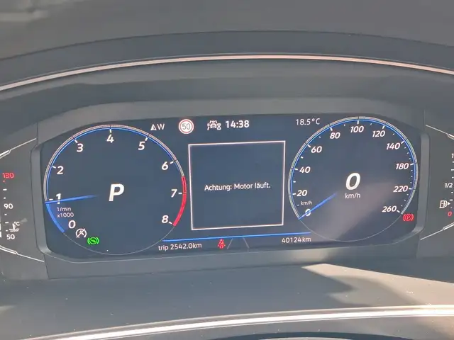 Volkswagen Tiguan view 10