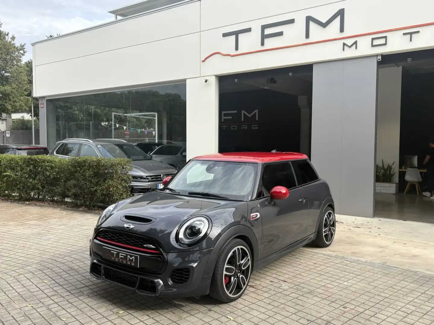 MINI John Cooper Works Aut. Gris - 1