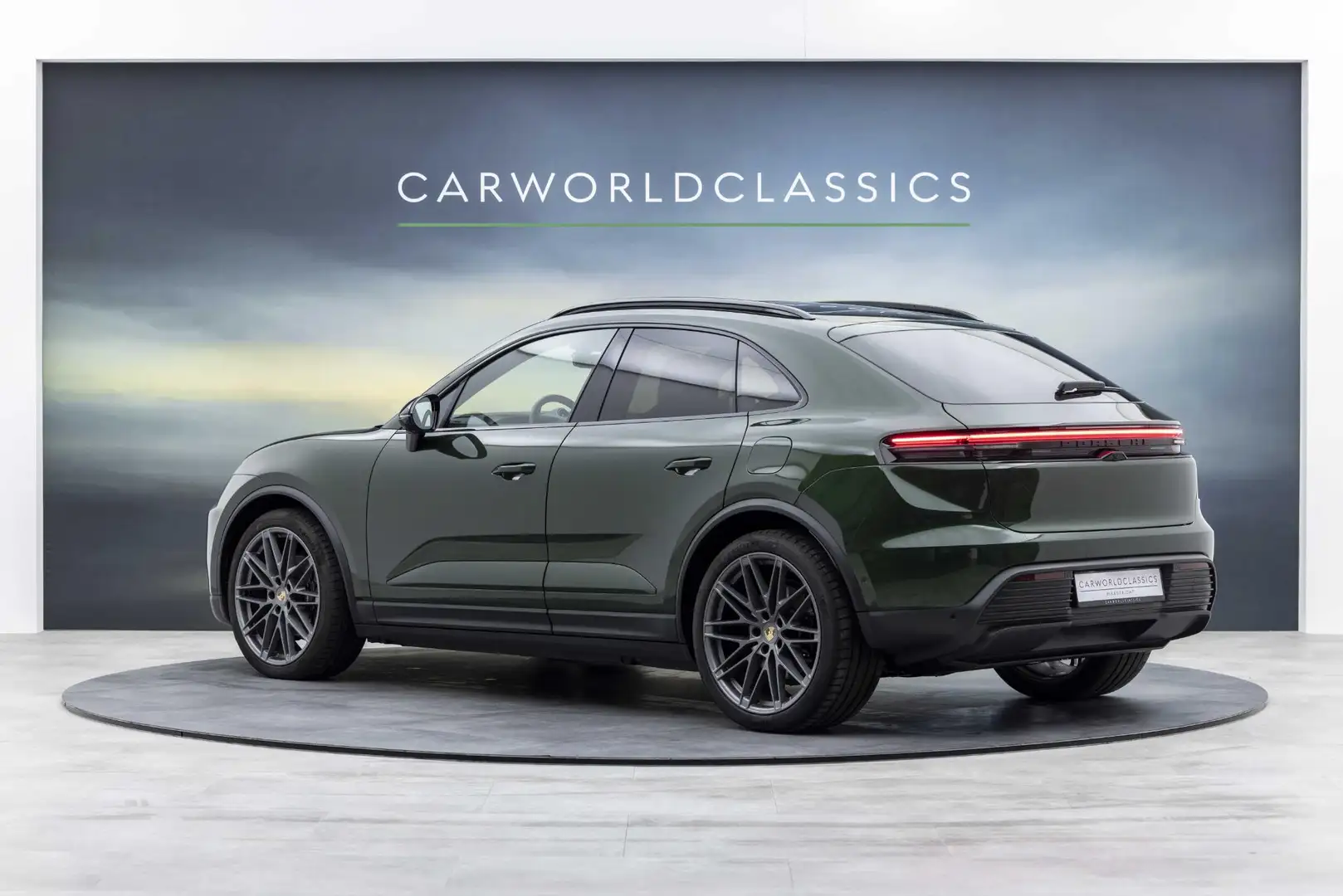 Porsche Macan 4 100kWh | ULTRAVOL | 4w-STURING Vert - 2