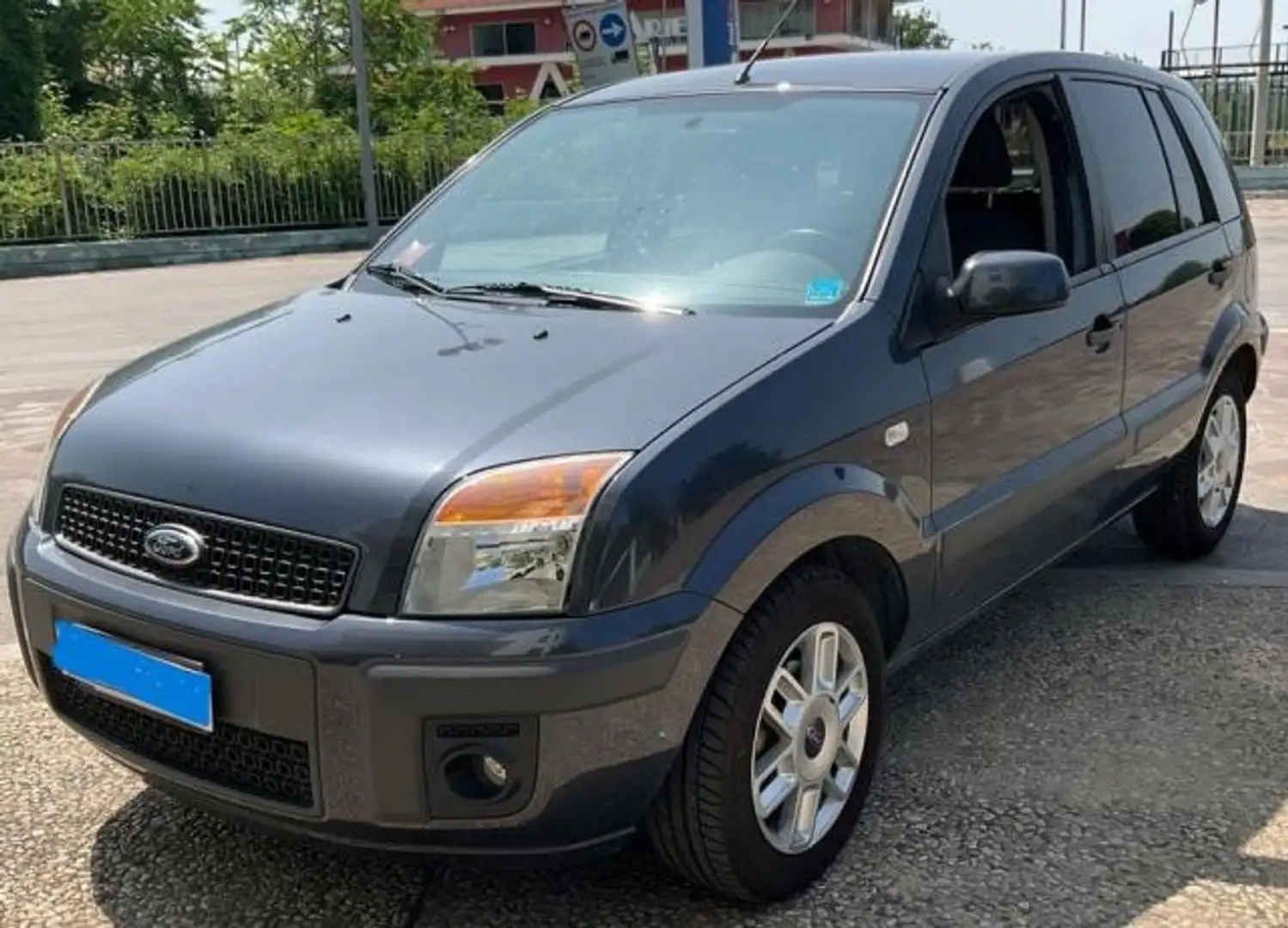 Ford Fusion 1.4 TDCi 5p. Collection Grigio - 1