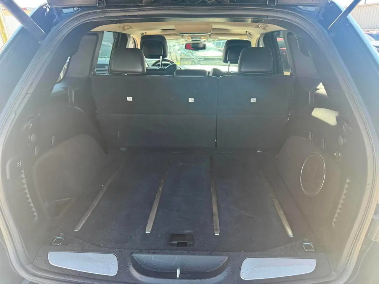 Jeep Grand Cherokee снимка Jeep Grand Cherokee