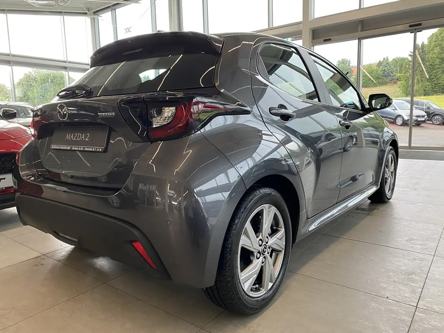 Mazda 2 Hybrid 1.5 Exclusive AUTOMATIK Grau - 2