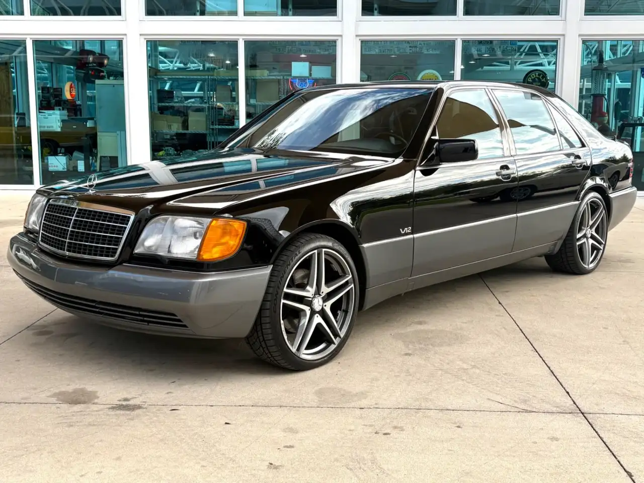 Mercedes-Benz S-Class 600SEL, foto 11