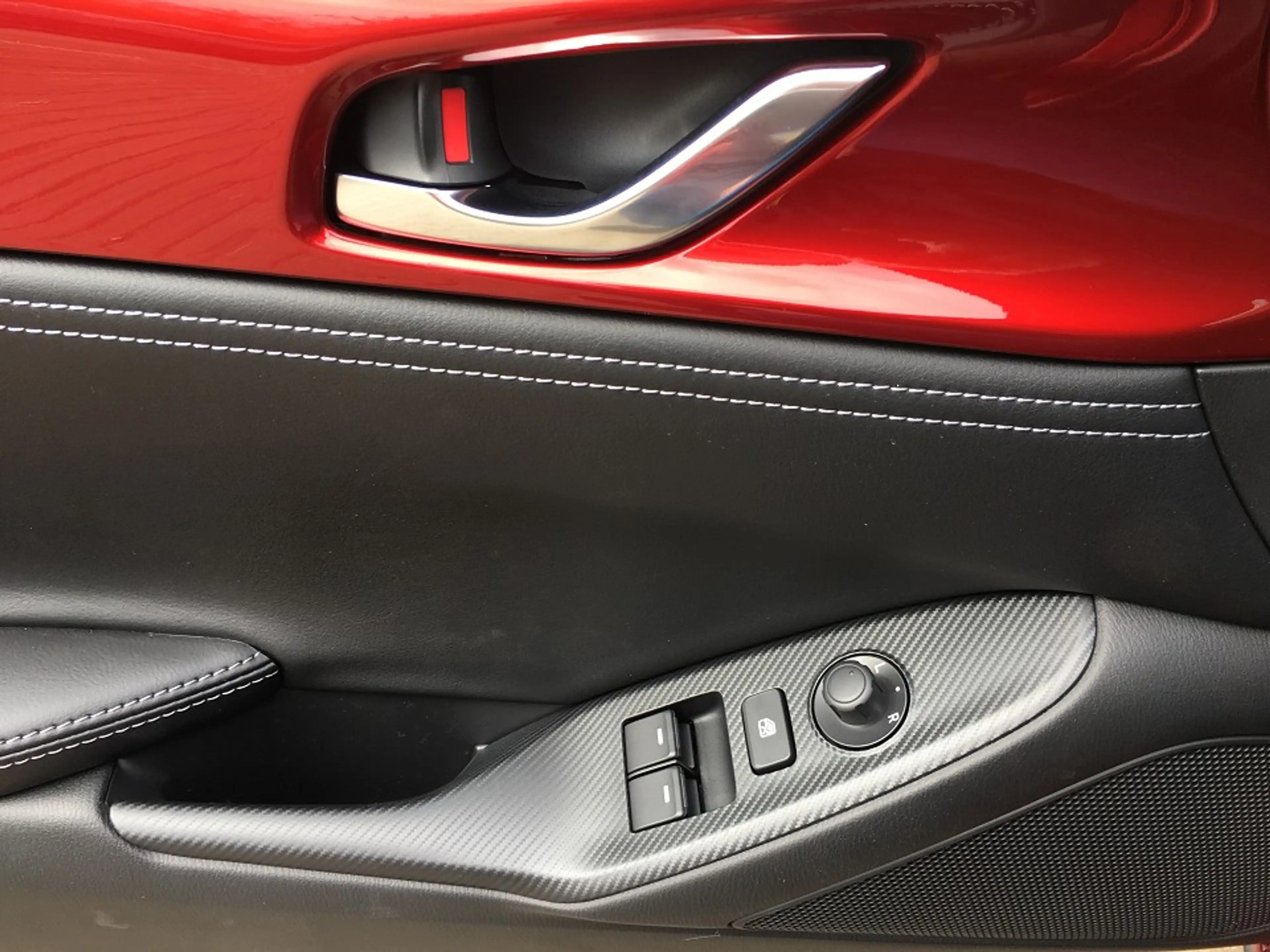 Mazda MX-5 RF AL-ADVANTAGE SKYACTIV-G 1.5i — photo 13