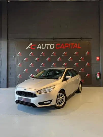 Ford Focus 2016, foto 3