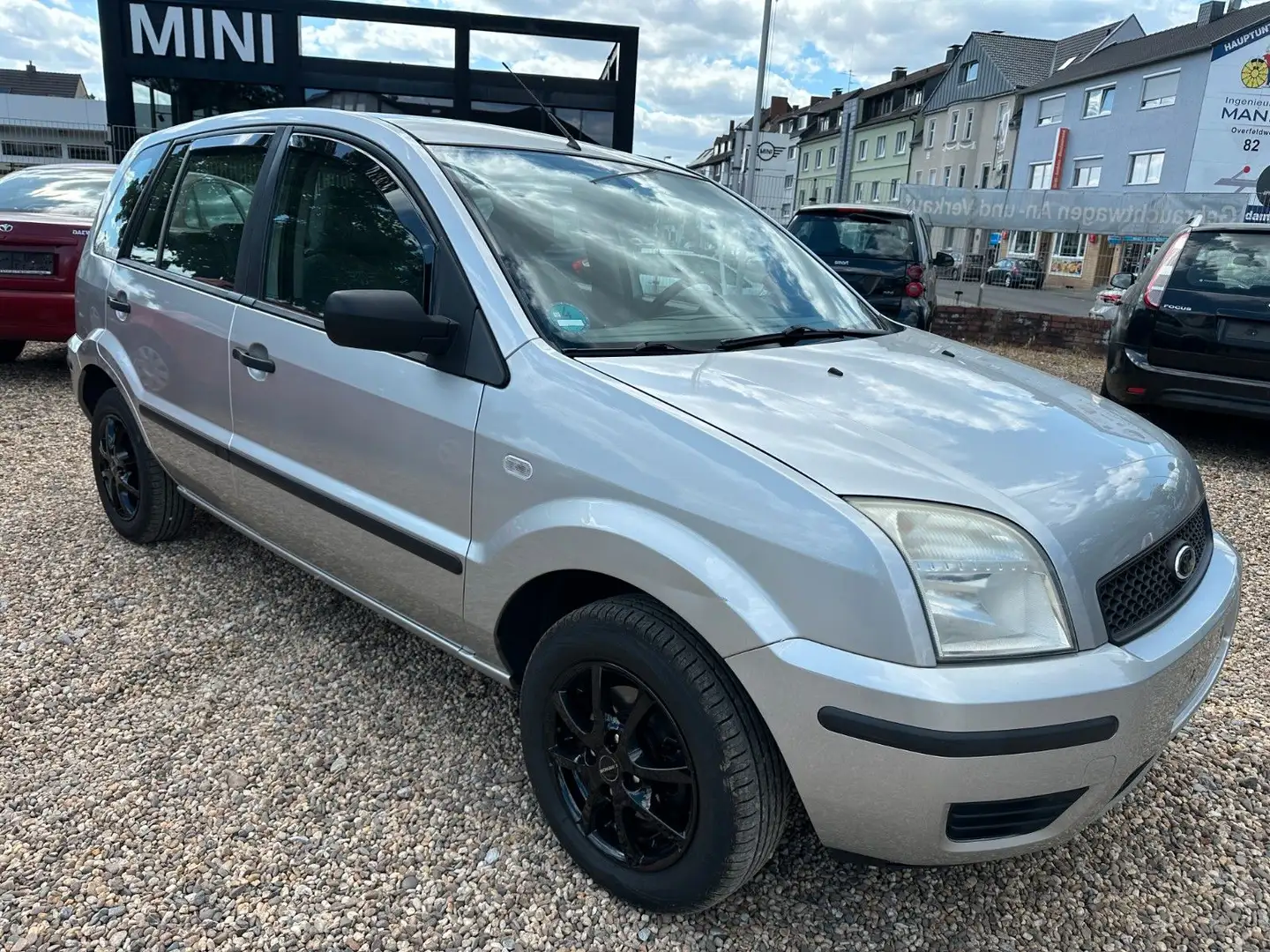 Ford Fusion 1.4 16V Trend  Klima Grau - 1