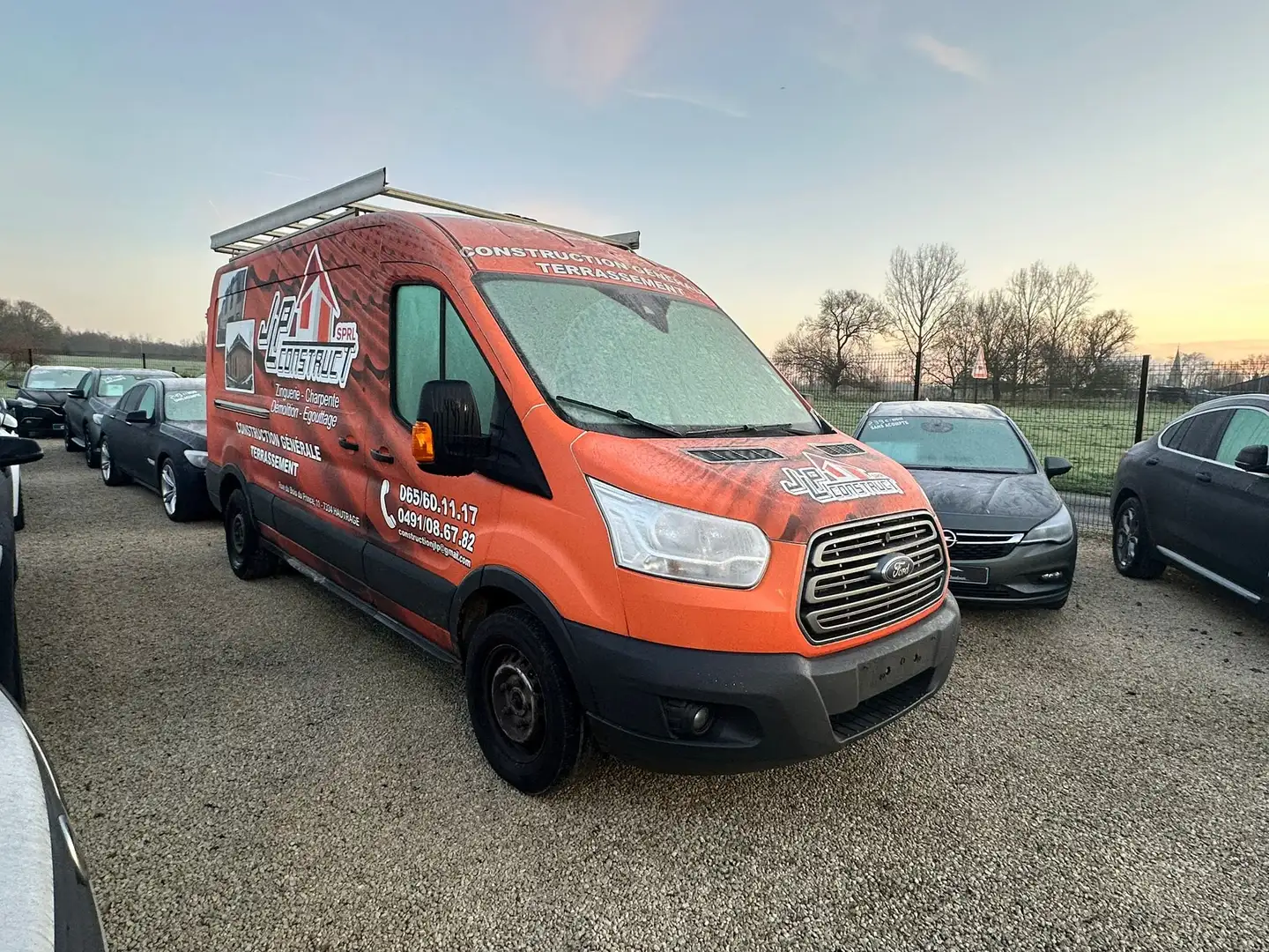 Ford Transit 2.2 TDCi - ! 6.860 € HTVA ! - MARCHAND / EXPORT Wit - 1