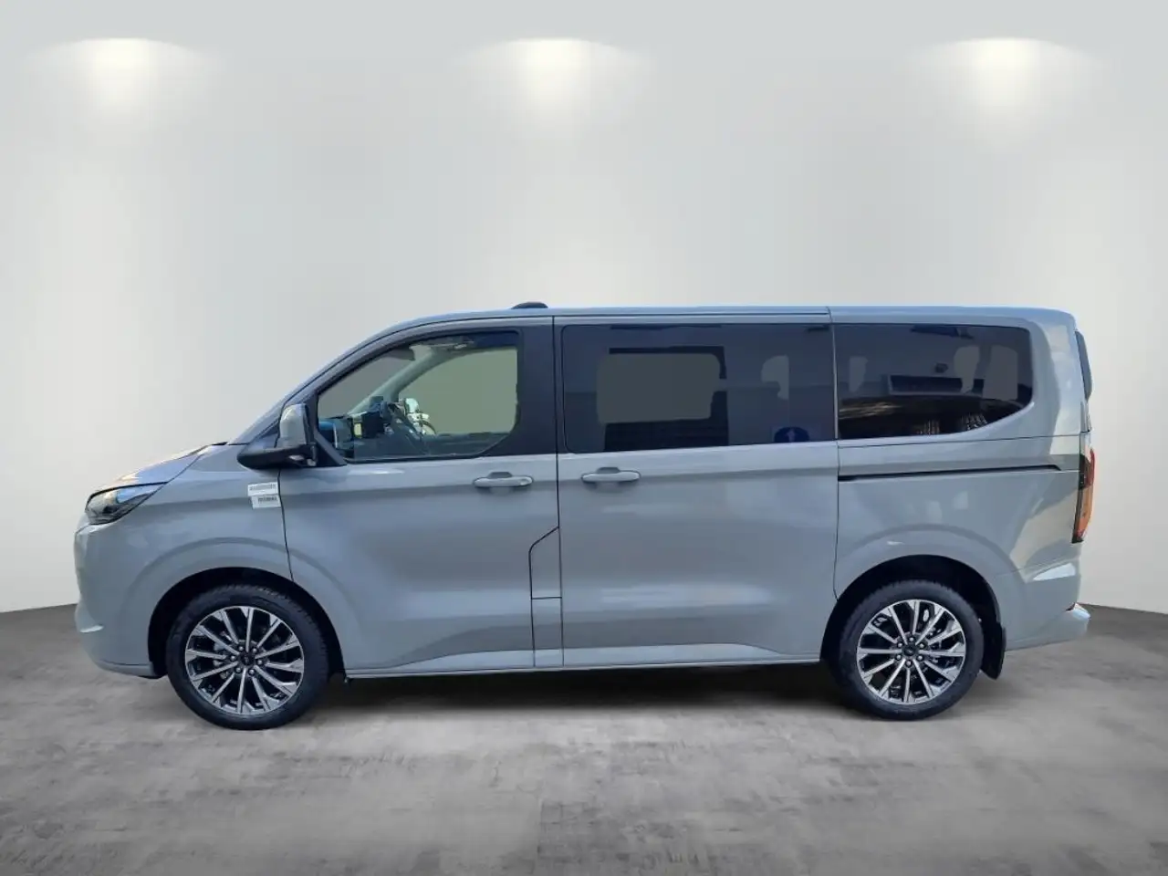 Ford Tourneo Custom 2026