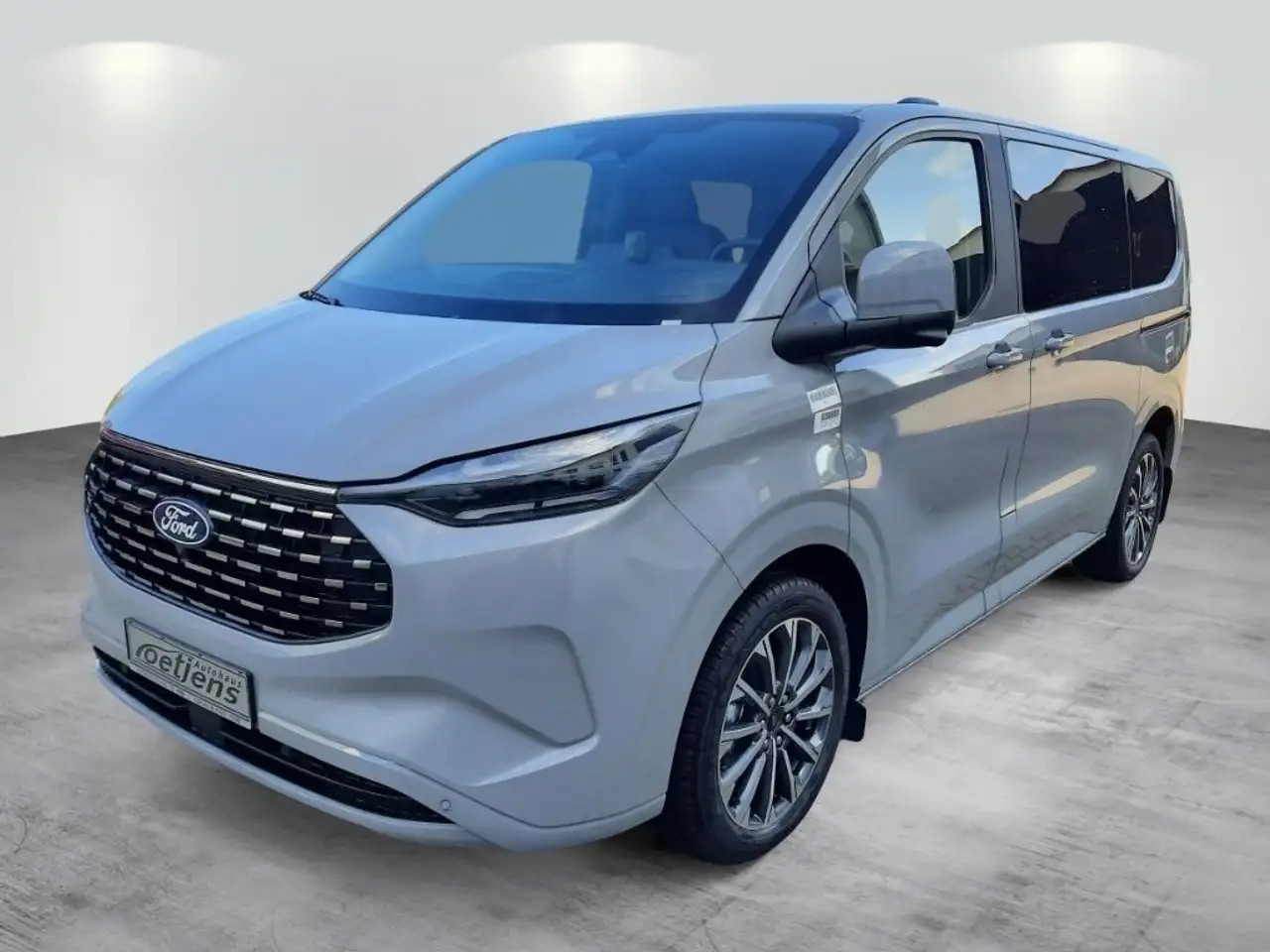 Ford Tourneo Custom 2026