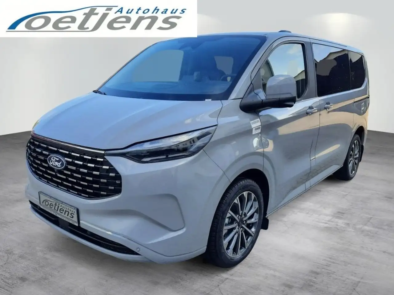 Ford Tourneo Custom 2026