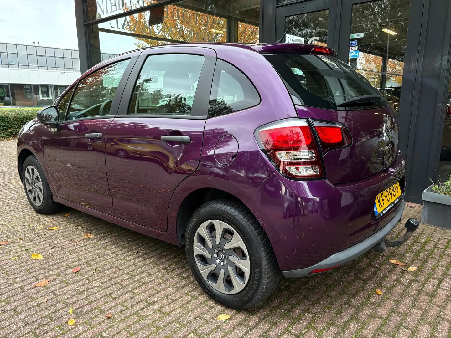 Citroen C3 1.0 PureTech Attraction Airco/121Dkm/Navi/Trekh. Paars - 2