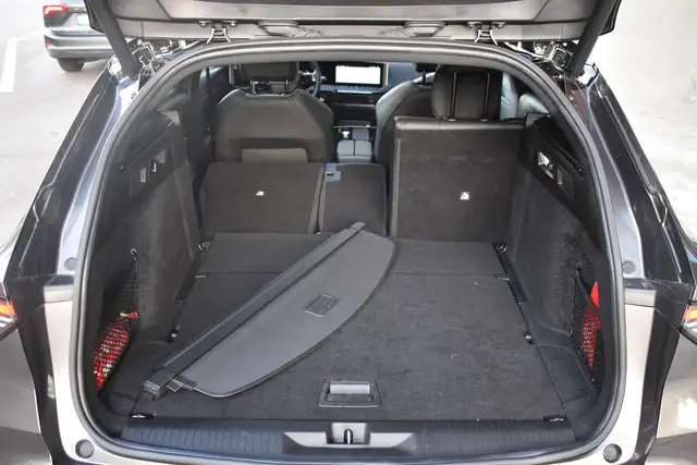 Opel Astra view 17