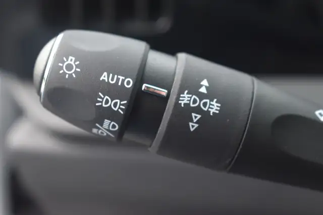 Opel Astra view 30
