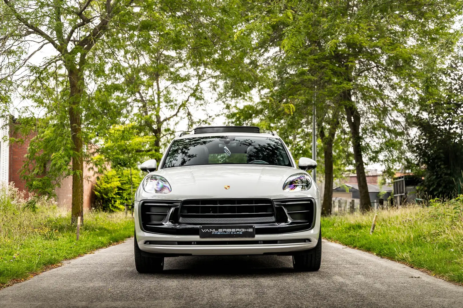 Porsche Macan PDK Crayon * Pano * Camera * LED * 18-Way Seats * Grigio - 2
