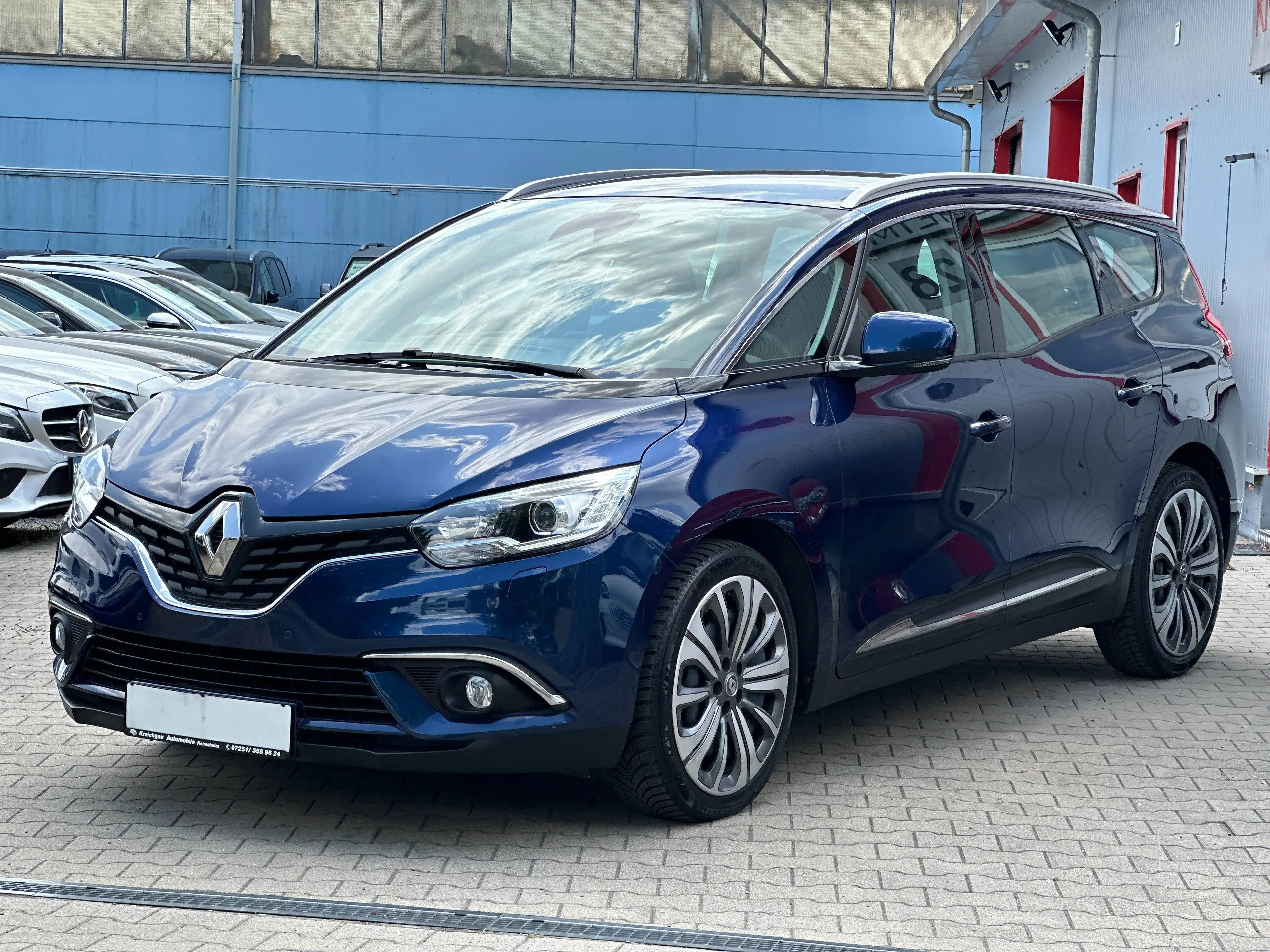 Renault Grand Scenic Grand 1.7 BLUE dci*AUTOMATIK*Navi*Parkpilot*Sitzhz