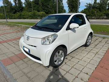 iQ 1.0 cvt (multidrive)