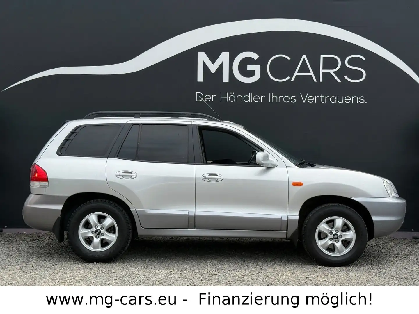 Hyundai SANTA FE 2.7 GLS~Automatik~Klima~AHK~97TKM~1.HD! Argent - 2