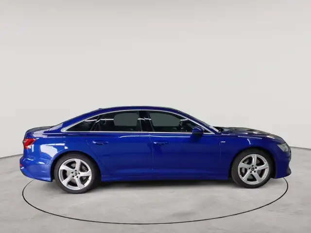 Audi A6 view 3
