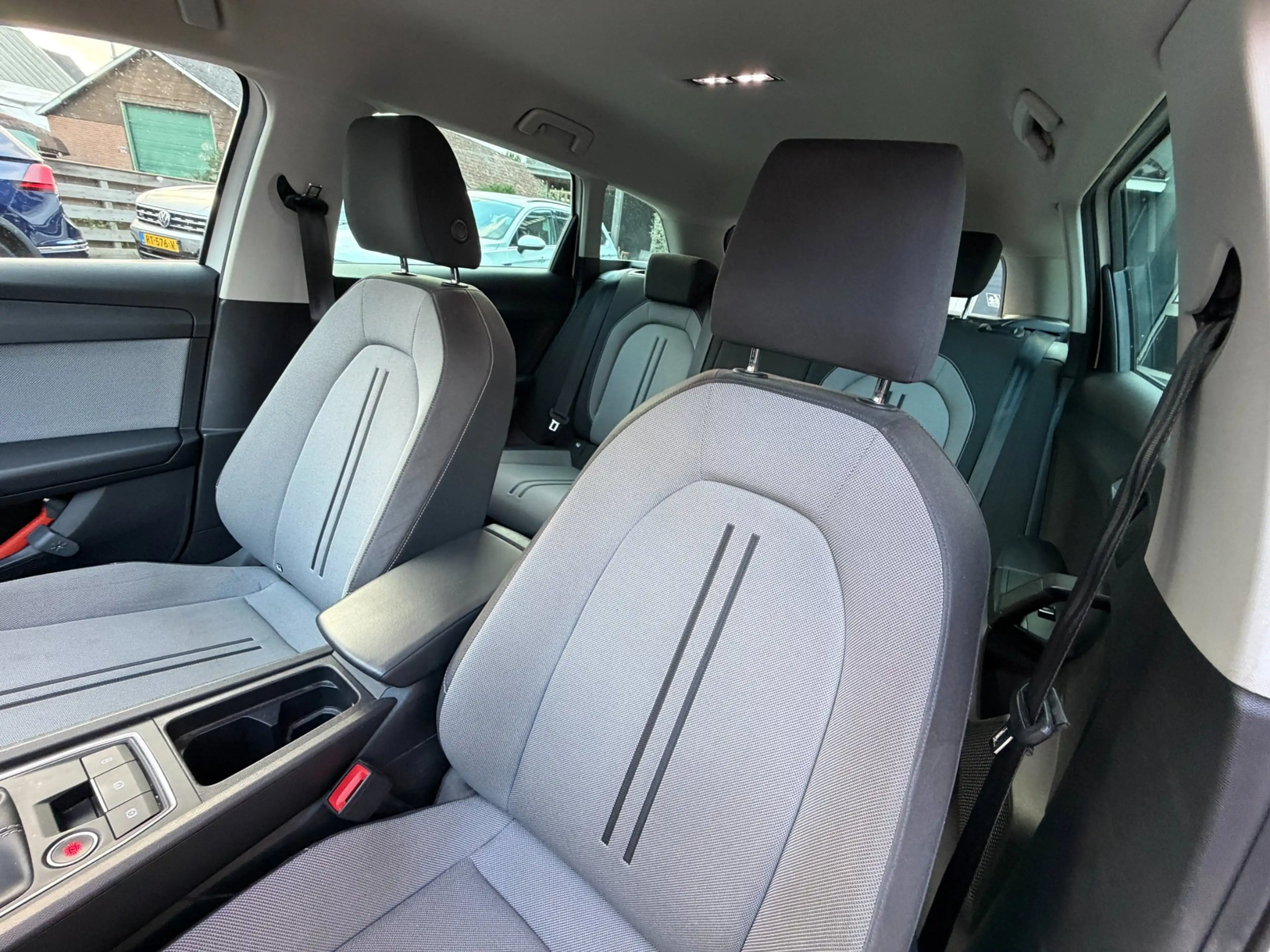 SEAT Leon Sportstourer 1.5 TSI Style Launch Edition / ACC / — photo 19