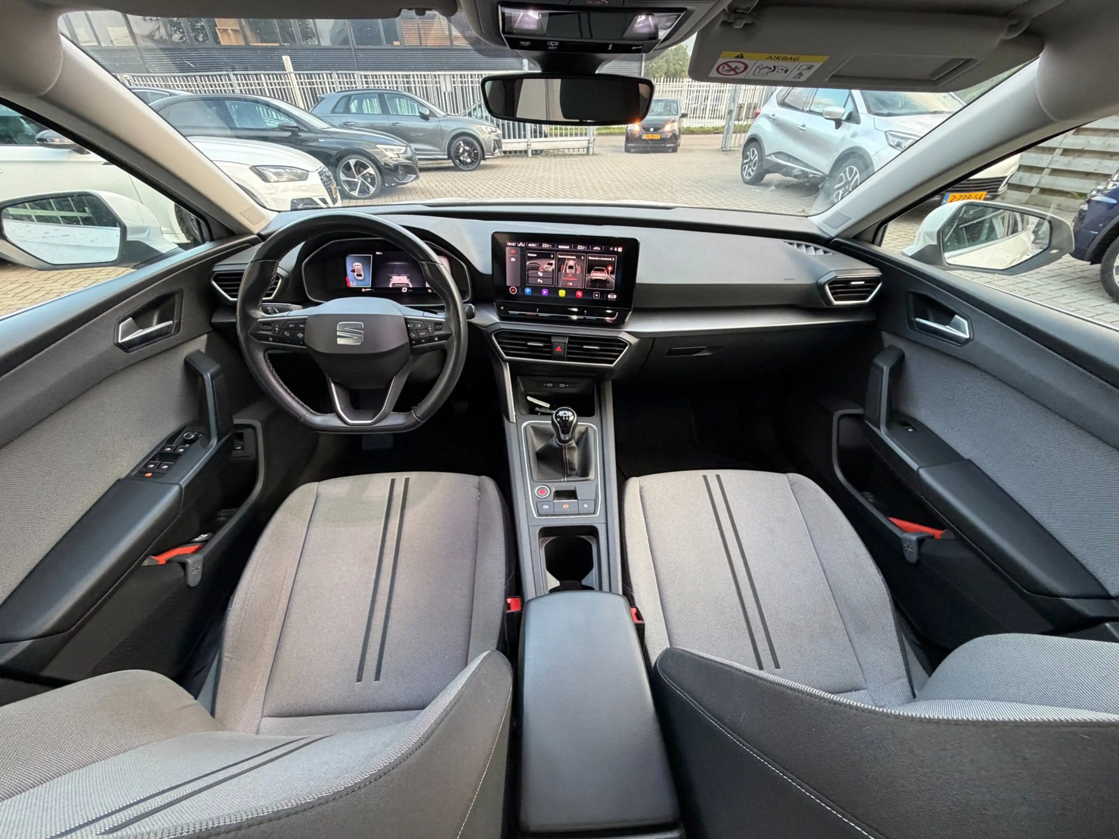 SEAT Leon Sportstourer 1.5 TSI Style Launch Edition / ACC / — photo 36