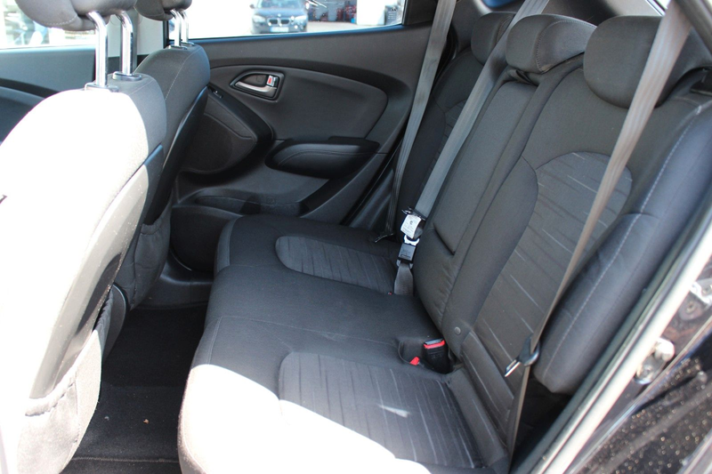 Hyundai iX35 1.6 Life 2WD/SHEFT/KLIMA/RCAM/KLIMA/ — photo 14