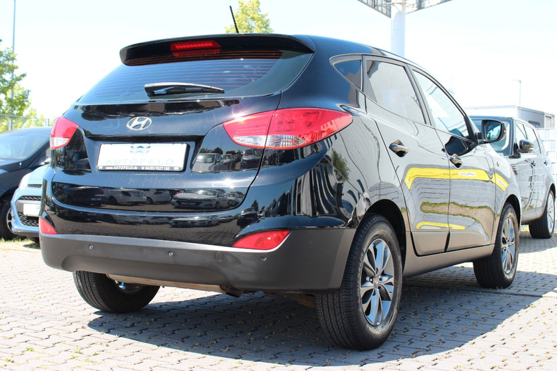 Hyundai iX35 1.6 Life 2WD/SHEFT/KLIMA/RCAM/KLIMA/ — photo 4