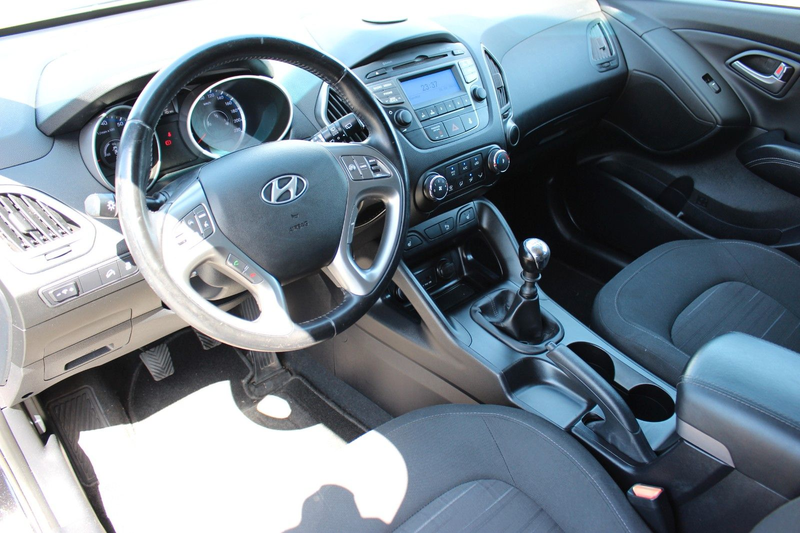 Hyundai iX35 1.6 Life 2WD/SHEFT/KLIMA/RCAM/KLIMA/ — photo 10
