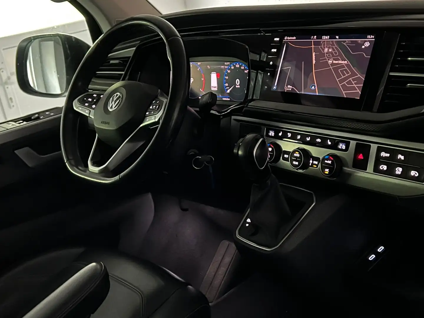 Volkswagen T6 Multivan T6.1 Multivan Comfortline/7-SITZER/elektr. TÜR Schwarz - 2