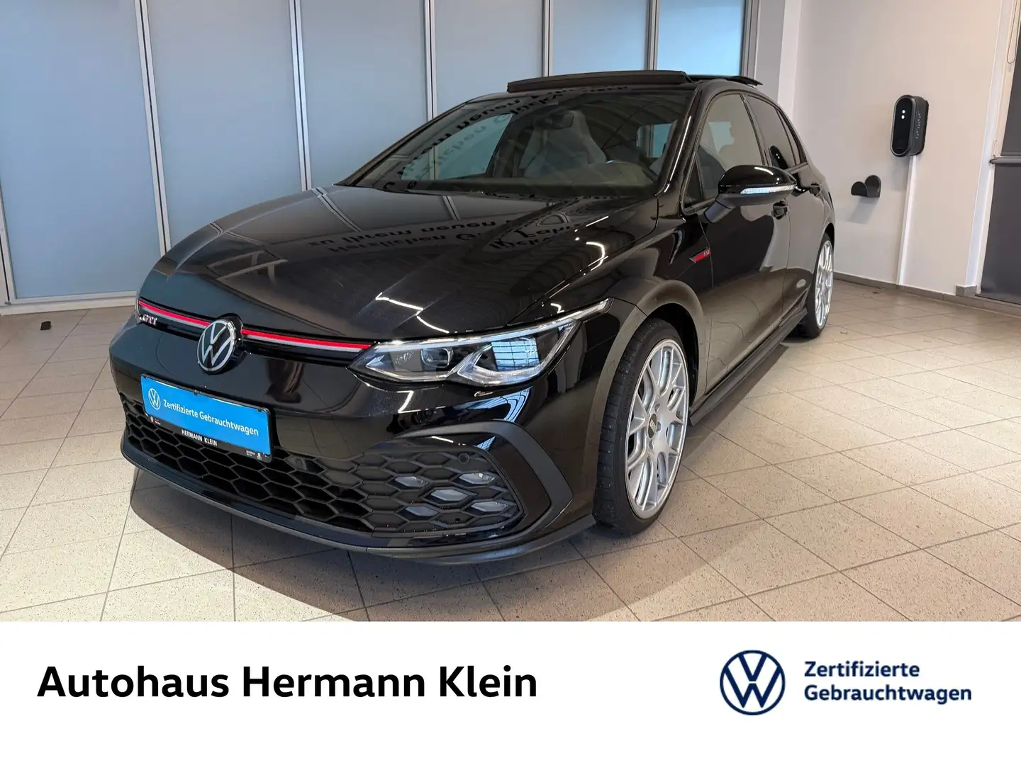 Volkswagen Golf GTI VIII 2.0 TSI Harmann Kardon, Leder, Pano Black - 1