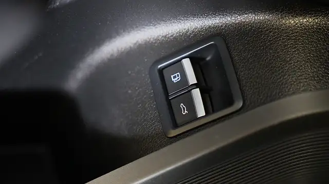 Audi Q5 view 22