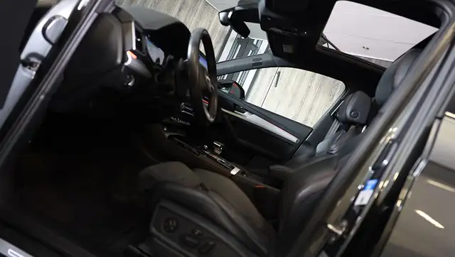 Audi Q5 view 7