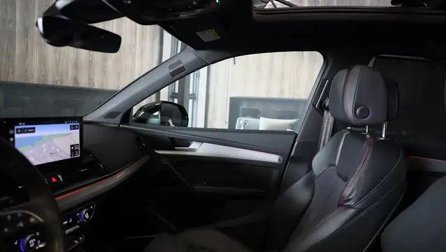 Audi Q5 view 23