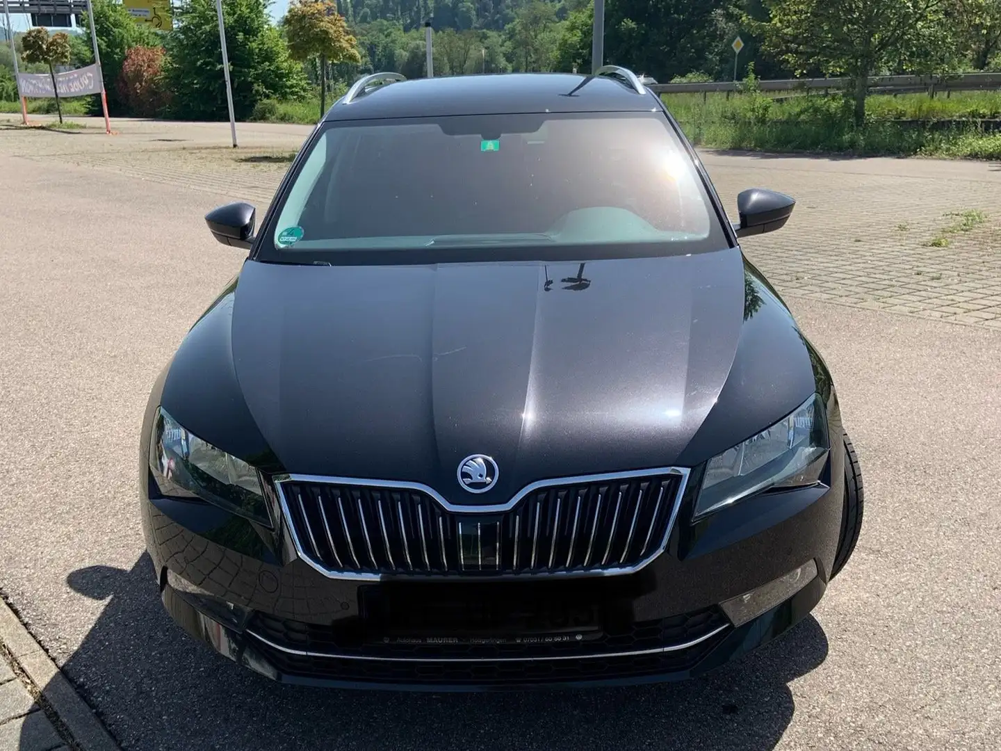 Skoda Superb Superb Combi 2.0 TDI DSG Ambition Schwarz - 2