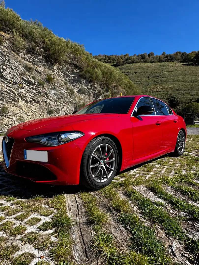 Alfa Romeo Giulia 2.0 Super Aut. 200 - 1