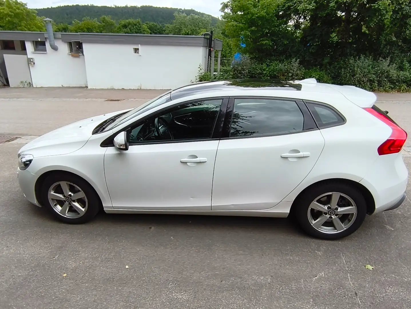 Volvo V40 V40 D3 Weiß - 1