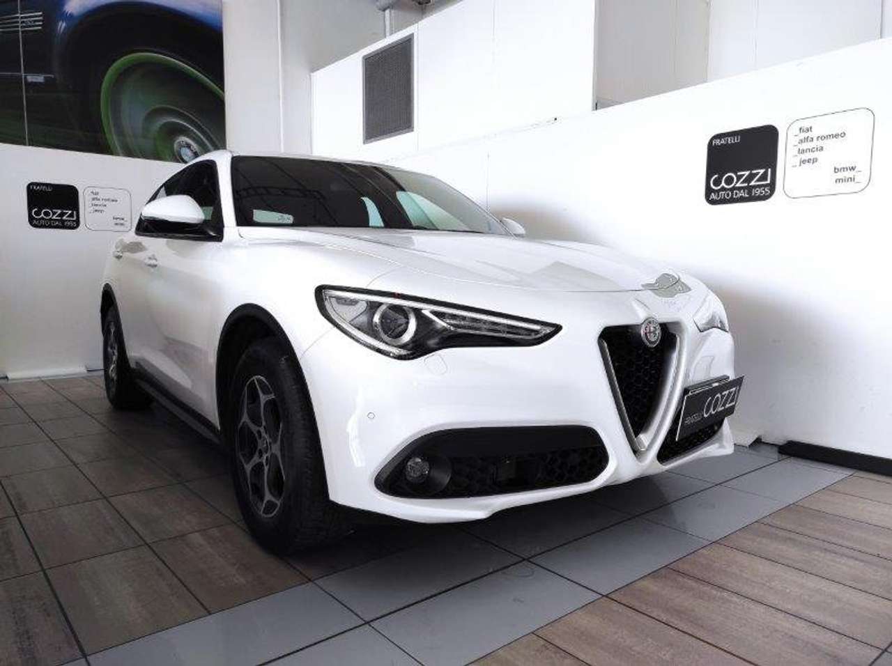 Alfa Romeo Stelvio (AUTOCARRO) 2.2 160 CV AT8 RWD Super Business